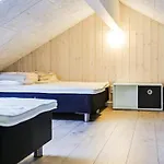 5 Star Holiday Home In Bogense